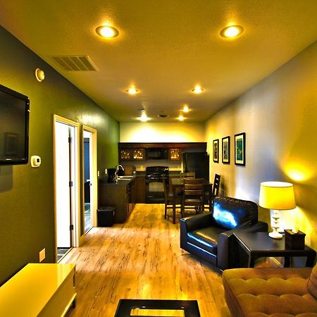 בילינגס City Loft Apartments חדר תמונה