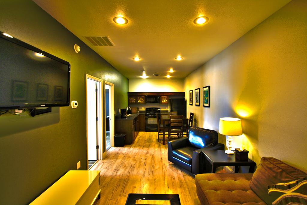 בילינגס City Loft Apartments חדר תמונה